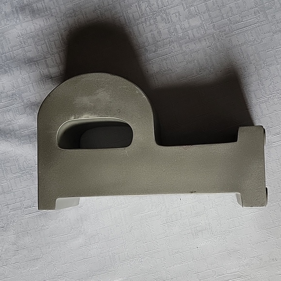 Wooden letter P - Picture 1 of 3